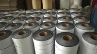 Ruban adhésif isolant en mousse de caoutchouc NBR/PVC 1/8\" X 2\" X 30' Rouleau