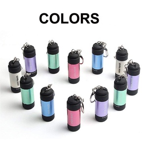 Emergency Camping Karabijnhaak Licht Usb Oplaadbare Led Zaklamp Draagbare Edc Kleine Mini Sleutelhanger Zaklamp - Product Image 3