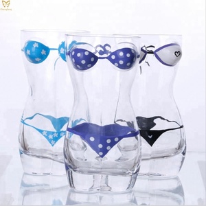 Verre à shot personnalisé avec design amusant, verre à boire durable pour les fêtes, idéal pour la tequila, la vodka, le whisky, le <span class=keywords><strong>bourbon</strong></span> - Product Image 1