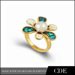 cde marqueterie de nacre fleur anneaux bague bijoux plaqué or pour la mère cadeaux du jour - Product Image 1