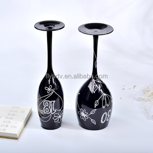 Lot de Verres à <span class=keywords><strong>Vin</strong></span> Noirs Décoratifs en Gros avec Flûtes à Champagne Soufflées à la Main pour Mariage - Product Image 3