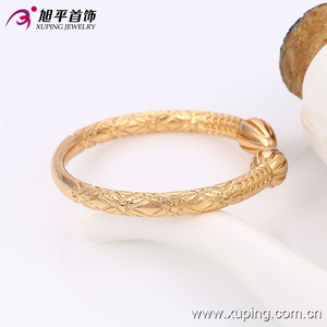 Trang Sức Xuping 51426 Bán Chạy Vòng Tay Mạ Vàng 18K Với Kiểu Cổ Tay Áo - Product Image 4
