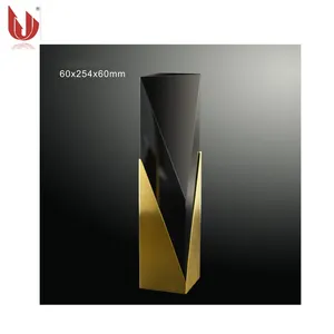 campione del trofeo da tennis Suppliers-Premio Trofeo di Cristallo di Diamante Con Oro nero In Metallo
