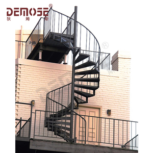 Acabado pulido Galvanizado <span class=keywords><strong>Escaleras</strong></span> <span class=keywords><strong>de</strong></span> metal <span class=keywords><strong>para</strong></span> exteriores Fácil instalación Acero inoxidable <span class=keywords><strong>Madera</strong></span> Vidrio <span class=keywords><strong>Hierro</strong></span> <span class=keywords><strong>para</strong></span> uso <span class=keywords><strong>exterior</strong></span> <span class=keywords><strong>para</strong></span> villas - Product Image 5