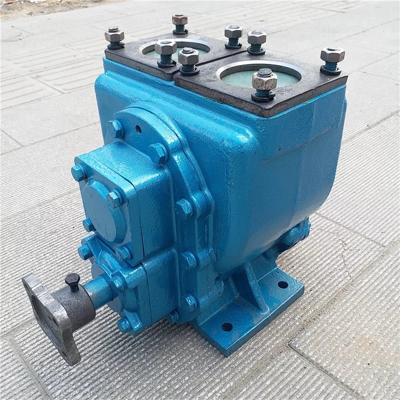 Запчасти для масляных баков Sino Trucks HOWO A7 SWZ10, масляный насос 60 куб. М, 60000 литра