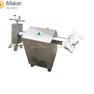 Petite machine automatique de fabrication de chocolat creux - Product Image 3