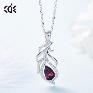 कस्टम व्यक्तिगत 925 स्टर्लिंग चांदी का प्यारा रोडियम प्लेटेड डेन्टी जिरकॉन फेदर पेलेंट हार - Product Image 2