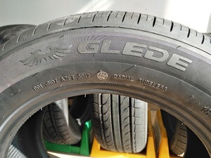 Grosir Kualitas Tinggi Diskon Besar-besaran Ban Radial Tubless 185/65r14 Kontainer Baru - Product Image 3