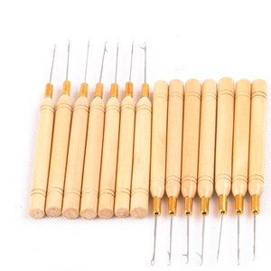 Aiguilles à crochet en <span class=keywords><strong>bois</strong></span> XUCHANG HARMONY pour tubes en cuivre Euro, micro-perles et micro-anneaux en silicone – Outils d'<span class=keywords><strong>installation</strong></span> pour extensions capillaires - Product Image 1