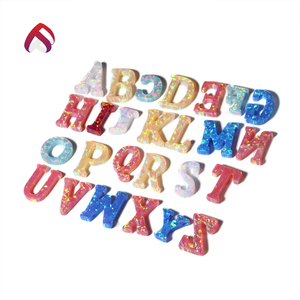 Varias formas y <span class=keywords><strong>colores</strong></span> carta <span class=keywords><strong>de</strong></span> ópalo sintético encantos para la fabricación <span class=keywords><strong>de</strong></span> la joyería - Product Image 2