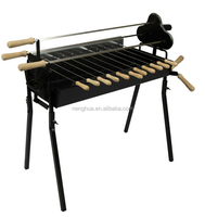 Barbecue Rotisserie Extérieur Entièrement Automatique et Moderne au Charbon de Bois avec Construction en Acier et Fer, Télécommande et Conception Pliable
