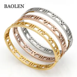 2018 Fashion Stainless Steel Bracelet Bangle 3 Colors Available Hollow Roman Numerals Cuff Bangle for women