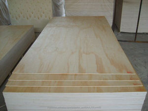 Venta caliente de <span class=keywords><strong>pino</strong></span> <span class=keywords><strong>Radiata</strong></span> madera contrachapada 9mm 12mm 15mm 18mm <span class=keywords><strong>pino</strong></span> de chapa de madera contrachapada - Product Image 5