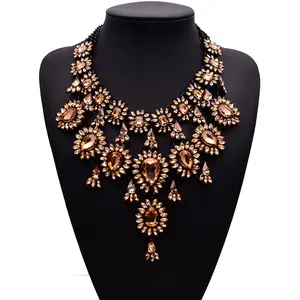 2019 Fashion Multilayer Rhinestone Chunky Chain Heavy Crystal Choker Statement Necklaces for Women Charm Pendant Jewelry