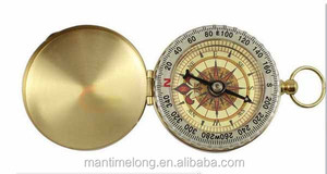 Brújula de Bolsillo Original de Fábrica con Cubierta Dorada Abatible y Brújula Luminosa - Product Image 4