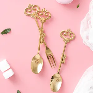 Stylish Stainless Steel Flatware Set Gold Crown Coffee Stirring Spoon Cake Fruit Fork 2pcs/Set