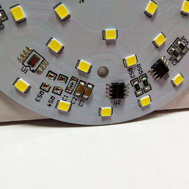 Китайские поставщики 2835 9 Вт smd Светодиодная печатная плата с электронными компонентами