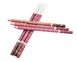 Crayon à lèvres imperméable en bois de marque privée de haute qualité 12 couleurs - Product Image 1