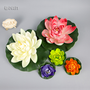 Di fabbrica di alta qualità diretta Artificiale giglio di Acqua di <span class=keywords><strong>fiori</strong></span> di Plastica per la Decorazione floreale - Product Image 1
