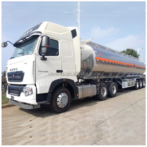 Camion-citerne HOWO pour le transport de pétrole, 47 000 litres, <span class=keywords><strong>semi</strong></span>-<span class=keywords><strong>remorque</strong></span>, citerne à carburant - Product Image 2