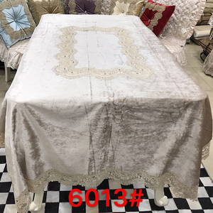Élégant De Luxe Beige Velours Banquet Nappe - Product Image 4