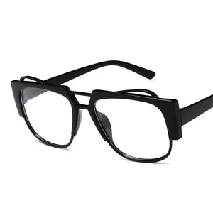 <span class=keywords><strong>Gafas</strong></span> <span class=keywords><strong>de</strong></span> <span class=keywords><strong>Sol</strong></span> <span class=keywords><strong>de</strong></span> Moda para <span class=keywords><strong>Mujer</strong></span> 2022, Montura <span class=keywords><strong>de</strong></span> Corazón Extra Grande, Logotipo Personalizado, Compra al por Mayor OEM, Lentes Ópticas Degradadas, Montura <span class=keywords><strong>de</strong></span> PC, Lentes Acrílicas - Product Image 3