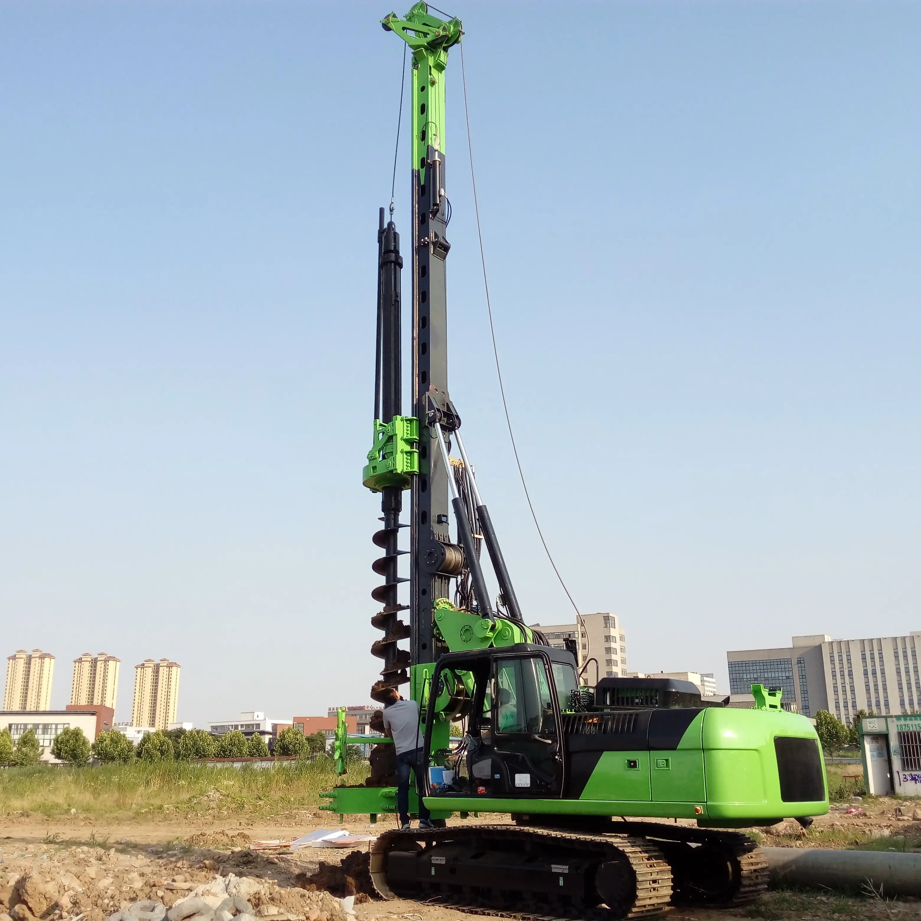 Continue Vlucht Vijzel Boren Rig Machine KR90M Cfa Roterende Boren Rig