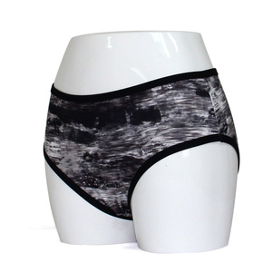 En gros Fille Slips, Bas MOQ Respirant Nouvelle Arrivée Doux D'hiver Sexy Jeune Femme Belle <span class=keywords><strong>String</strong></span> - Product Image 4