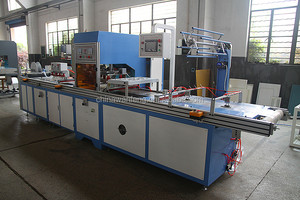 Automatische Pvc-Id-Kaarthouder Die Machine Maakt (Plc-Type) - Product Image 5