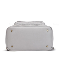 Sac à dos à langer imperméable en cuir PU gris à motif diamant, style anglais, technique Nerve Bridge, fermeture éclair, doublure en polyester