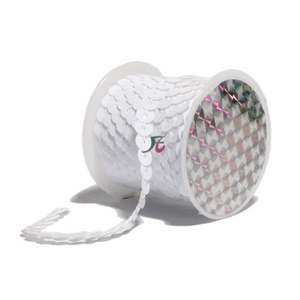 PVC rực rỡ Sequins phẳng cho hàng may mặc <span class=keywords><strong>sequin</strong></span> TRIM Băng - Product Image 6