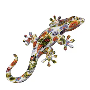 Decorative resin colorful gecko for sale