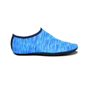 Оптовая продажа, нескользящая Мягкая Спортивная пляжная обувь для женщин и мужчин, детская обувь для прогулок