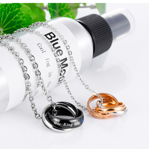 Collana con Ciondolo 'His Queen Her King' per Coppie, Catena in Acciaio Inossidabile con Zirconi, Regalo per Matrimonio - Product Image 4