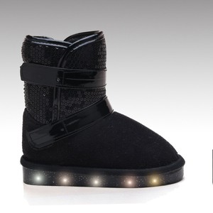 <span class=keywords><strong>Botas</strong></span> de Nieve LED Luminosas con Peluche <span class=keywords><strong>para</strong></span> Niños, Modelo Hc-563, Venta Directa de Fábrica 2025, Cierre sin Cordones <span class=keywords><strong>para</strong></span> <span class=keywords><strong>Niñas</strong></span> - Product Image 3