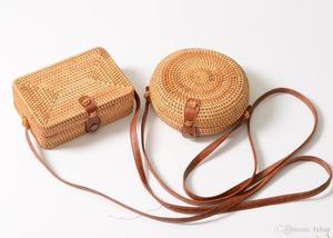 Vente en gros de sacs fourre-tout en rotin naturel en osier sacs à main de plage faits à la main pour femmes à la mode avec doublure en cuir de paille de bambou - Product Image 5