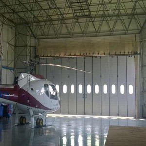 Chine Usine <span class=keywords><strong>de</strong></span> structure en acier La Chine fabrique un <span class=keywords><strong>hangar</strong></span> à avions à structure en acier avec une forte résistance sismique et au vent avec une toiture à ossature en acier <span class=keywords><strong>de</strong></span> bon service - Product Image 1