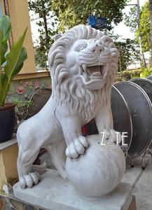 Nuevos productos de tamaño real, estatua de león de piedra de mármol de hormigón pequeño blanco con bola