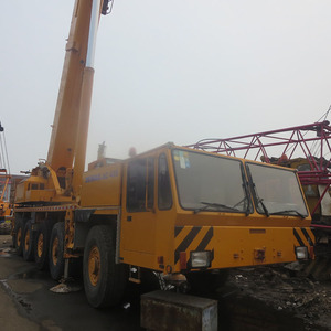 상하이에서 사용되는 <span class=keywords><strong>Demag</strong></span> AC435 트럭 크레인, <span class=keywords><strong>Demag</strong></span> 150ton 트럭 크레인