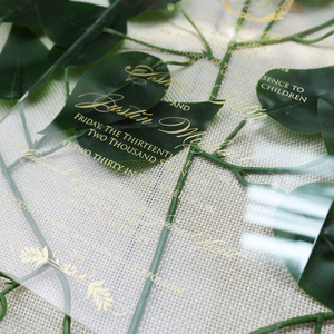Dossier de cartes d'invitation de mariage en acrylique transparent fantaisie personnalisé unique feuille d'or avec enveloppe rigide en soie blanche pour mariage - Product Image 2
