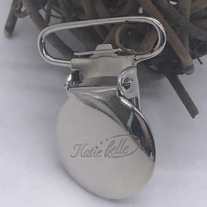 לוגו מותאם אישית מתכת מוצץ קליפ מחזיק 22mm קוטר - Product Image 4