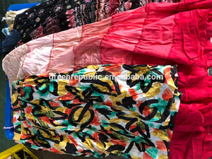 Balle de 100 kg de Vêtements d'Occasion Coréens en Gros pour l'Afrique de l'Ouest - Product Image 2