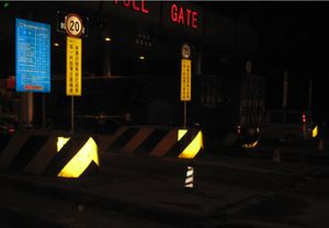 <span class=keywords><strong>Pintura</strong></span> Reflectante Fluorescente Blanca y Amarilla para Señalización Vial, Revestimiento Líquido en Aerosol para Marcado de Seguridad Vial, <span class=keywords><strong>Precio</strong></span> Competitivo - Product Image 5