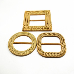 factory high quality bamboo belt buckle straw ratton plastic woman belt resin buckle