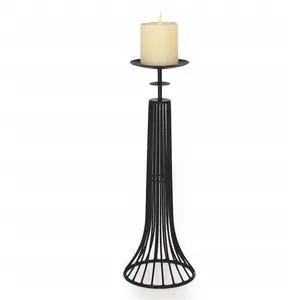 独立式高金属Votive T-light烛台灯笼，用于假日家居装饰