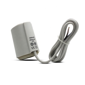 Termoelettrico motore di azionamento 220 24v elettrico attuatore termico normalmente chiuso aperto per riscaldamento <span class=keywords><strong>a</strong></span> <span class=keywords><strong>pavimento</strong></span> collettore radiatore - Product Image 2