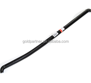 ยางขอบประตูด้านนอกด้านหน้ารถบรรทุกอีซูซุ - Product Image 1