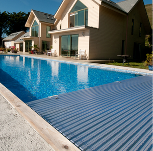 Rullo di copertura automatico per <span class=keywords><strong>piscina</strong></span> interrata retrattile <span class=keywords><strong>con</strong></span> <span class=keywords><strong>motore</strong></span> 12V - Product Image 3
