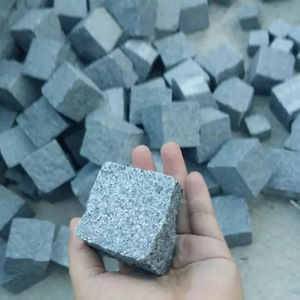 Granito cinza <span class=keywords><strong>654</strong></span> todas as pedras de cobble de divisão naturais - Product Image 1