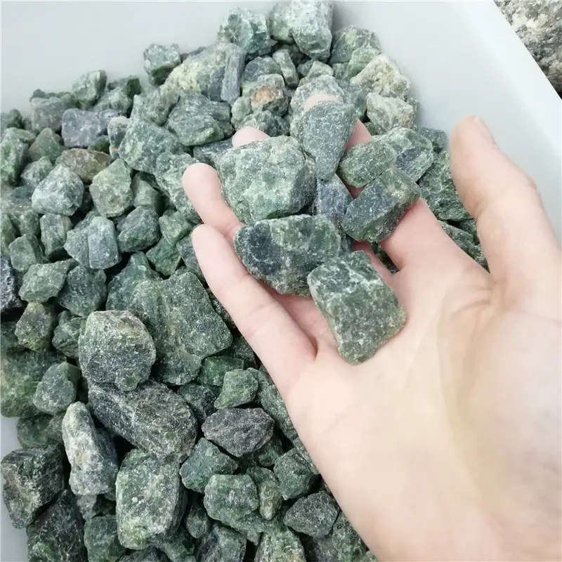 Commercio all'ingrosso verde naturale apatite pietra grezza roccia uncut pietre preziose